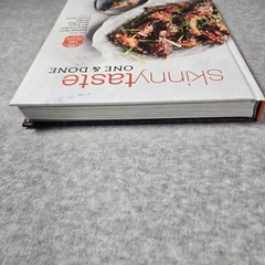 Skinnytaste One Done 140 No-Fuss Dinners Hardcover Cookbook Meal Gina Homolka