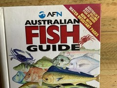 AUSTRALIA FISHING FISH GUIDE AFN BOOK WATER RESISTANT PAGES