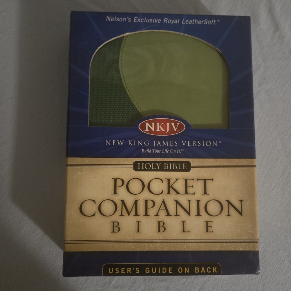 Thomas Nelson NKJV Pocket Companion Bible Green LeatherSoft Faux Leather Bound