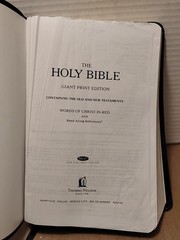Holy Bible : New King James Version – 2006 – Bonded Leather Personal Size w/ Box