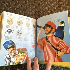 Little book of vacation Activities by Ray Gibson (2005, Hardcover)
