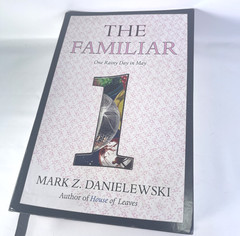The Familiar Volume 1 One Rainy Day in May Mark Z. Danielewski Thriller Suspense