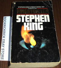STEPHEN KING FIRESTARTER BOOK RARE 1981 (510 PAGES)