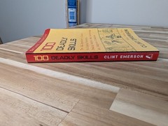 100 Deadly Skills The SEAL Operative’s Guide to Eluding Pursuers Clint Emerson