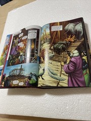 HC VeggieTales Bible by Zondervan & The Action Bible ( illust; Sergio Cariello)