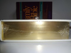 „Catholic Family Bible” NEW Ivory And Gold 11″ x 9″ Great Gift