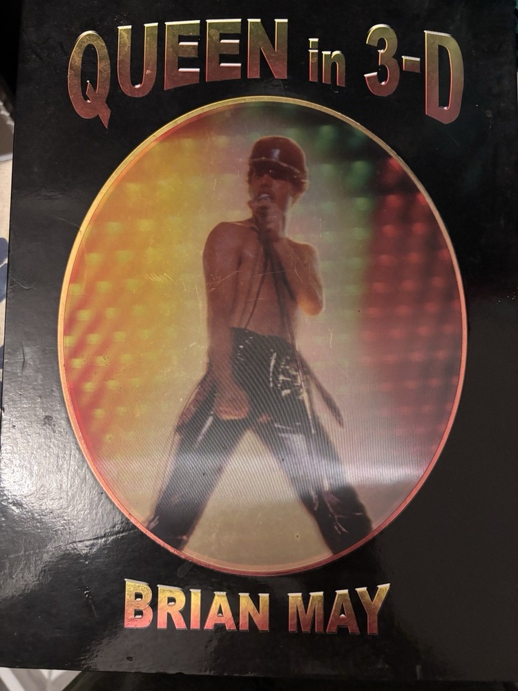 Queen In 3D By Brian May ( Hardcover)