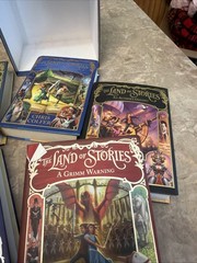The Land of Stories Complete Gift Set [Hardcover]