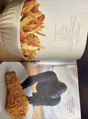 Food Swings – Jessica Seinfeld, 2017 HC 1st Ed. Recipes to Enjoy Virtue & Vice