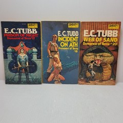 E.C. Tubb Lot of 18 Vtg Sci-FI Paperback books all Dumarest of Terra Series DAW