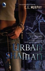 Urban Shaman (The Walker Papers, Book 1) – Paperback – ACCEPTABLE