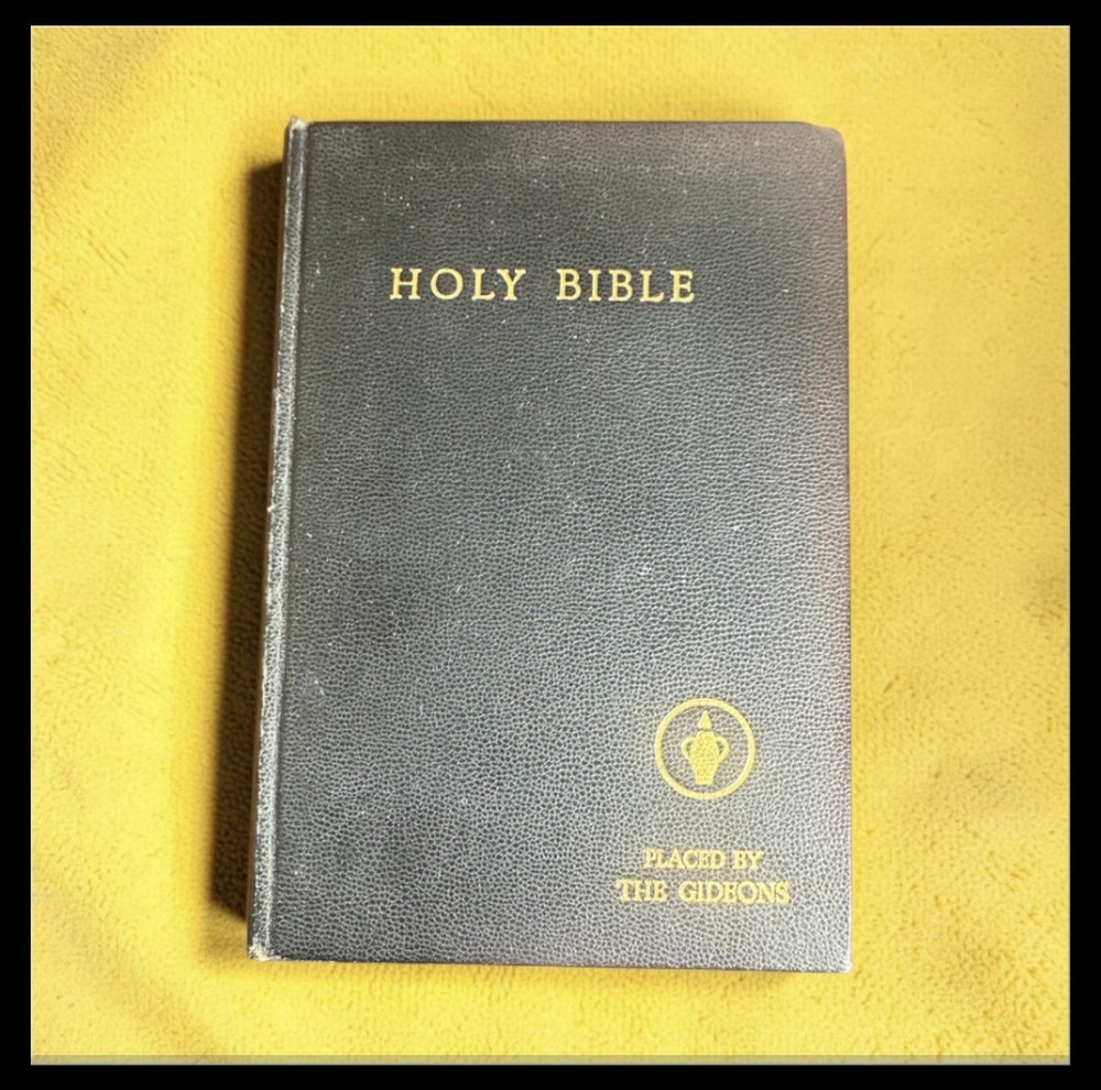 Holy Bible Gideons 1955 KJV King James National Bible Press Hardcover Chicago