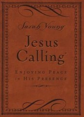 Jesus Calling: Enjoying Peace in His Presence – Imitation Leather – GOOD