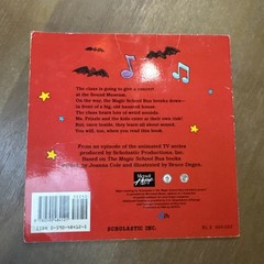 Magic School Bus in the Haunted Museum : Linda Ward Beech 1st Printing