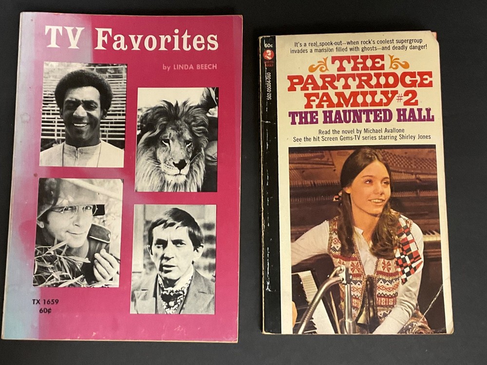 1971 TV FAVORITES by Linda Beech – The Partridge Family Haunted Hall 1st PB