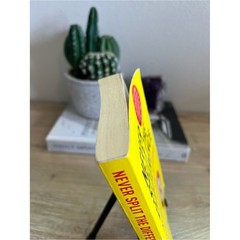 Never Split the Difference Chris Voss Paperback Negotiation Business Book