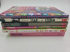 Girls, Youth, Reading books, Assort, For ages 7-11. Lot Of 6