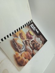 Our Favorite Recipes St Paul’s Lutheran Church Michigan 1982 vintage 200 Pages