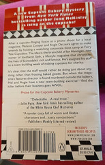 Going, Going, Ganache; Cupcake Bakery Mystery #5, paperback, Jenn McKinlay 2013