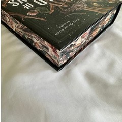 Shield Of Sparrows Devney Perry UK Deluxe Hardcover W/ Sprayed Edges