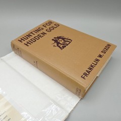 Hunting for Hidden Gold 1928 HCDJ Tan Cloth Early Cave‑Art Jacket Variant