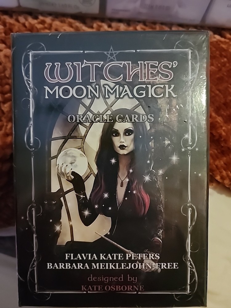 Flavia Kate Peters Barbara Witches’ Moon Magi (Mixed Media Product) (UK IMPORT)