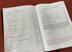 Saint Paul Daily Missal Black Leatherflex 2012 Pauline Books & Media