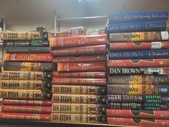 Robert Langdon by Dan Brown – Choose Your Own Books Set