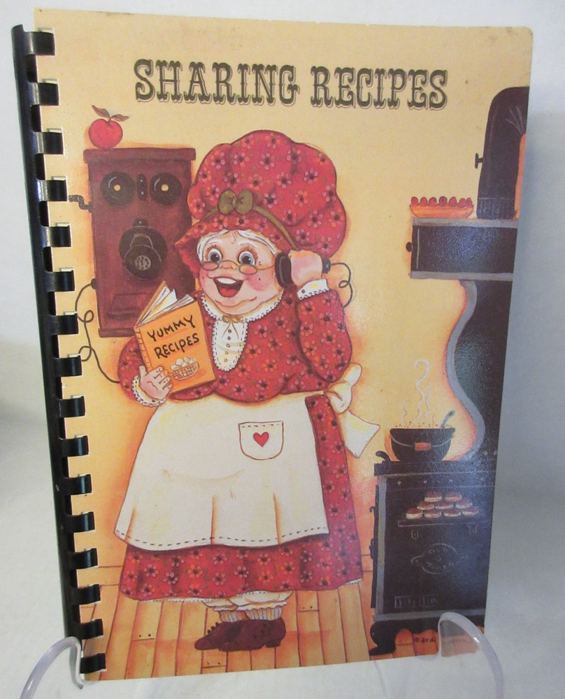 Vtg 1988 Turon Centennial Kansas KS Cookbook 212 Pages