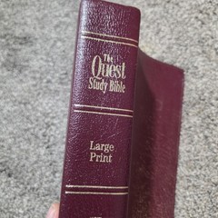 QUEST STUDY BIBLE Zondervan Genuine Burgundy Leather 1994 Thumb Index