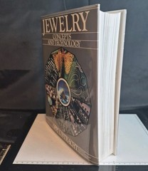 Jewelry Concepts and Technology by Oppi Untracht 1985 Hardcover Book 840 Pages