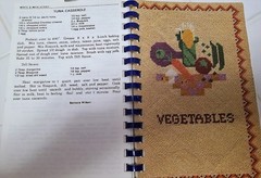 THE HAPPY COOKER 1978 Cookbook American Legion Post 642 Sedalia, Mo 104 Pages