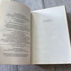 A Court of Mist and Fury (A Court of Thorns and Roses, 2)