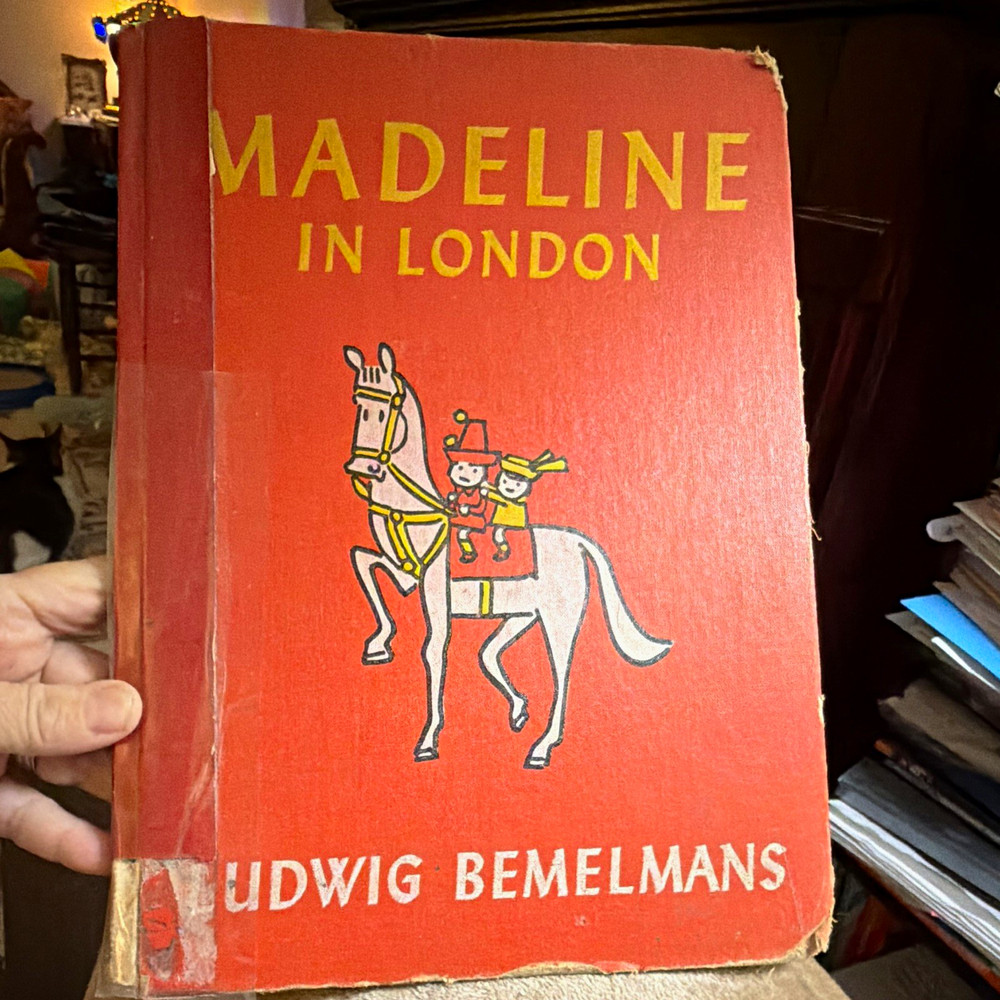 Viking Press Madeline in London Ludwig Bemelmans HC Illus 1961 1st Ed Ages 4-8
