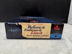LIVING FAITH BIBLE (NLT)NEW LIVING TRANSLATION,FAITH AFFIRMATION NOTES