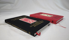 Jeffrey Gitomer’s Little Red Black Books Lot of 2: Sales Selling Connections