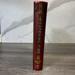The Hunger Games Ser: Catching Fire (Hardcover 2009 Book Two) by Suzanne Collins