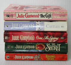 Lot 5 JULIE GARWOOD Paperback Books The Gift Castles The Secret Rebellious BB2