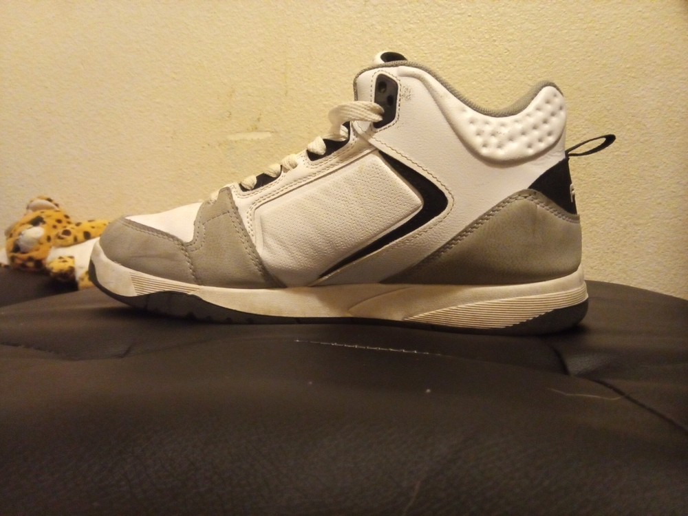 Men’s Size 13 X M Jordans Why Not Zer0.2 Triple White Color way 🤍