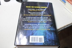 Identity Unknown; Kay Scarpetta – 9781538770382, Cornwell, hardcover, new