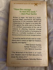 Wretched of the Earth Frantz Fanon 1968 Black Cat 1st Printing B-149