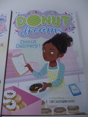 Donut Dreams 8-Book Paperback Set Coco Simon Spotlight Friendship Multicolor