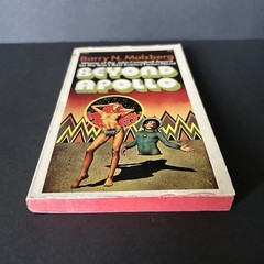 Beyond Apollo Barry N. Malzberg 1974 Pocket Book Vintage Sci-Fi Paperback