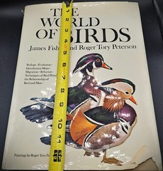 THE WORLD OF BIRDS By Roger Tory Peterson & James Fisher – Hardcover *Excellent*