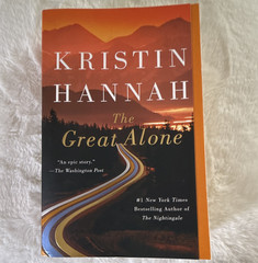 Kristin Hannah The Great Alone: A Novel Paperback English St. Martin’s 2018