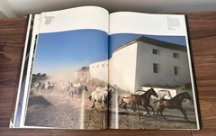 UN Dia En LA Vida De Espana (Day in the Life of Spain) (Spanish Edition)
