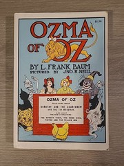 L. Frank Baum Lot – Ozma Of Oz And The Land Of Oz Reilly And Lee Co + Apple Book