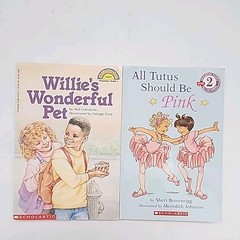Variety Lot of 17 Books Readers Step Into Reading / Developing Reader / Q & A