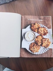 Natasha’s Kitchen : 100+ Easy Family-Favorite Recipes Natasha Kravchuk Cookbook