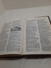 Vintage 1972 Holy Bible Revised Standard Version Red Letter Nelson
